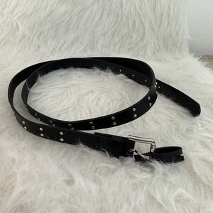 New Torrid‎ Skinny Belt Faux Patent Leather Black Studs Size 0/L/12 Metal Buckle